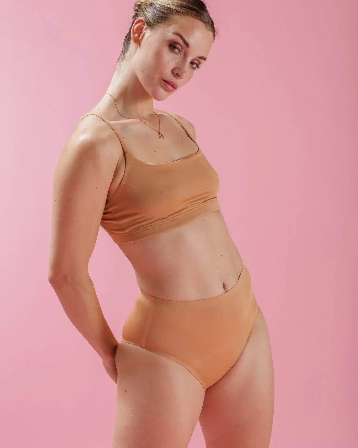 $model_name:Hanna$model_height:174cm$model_size:36