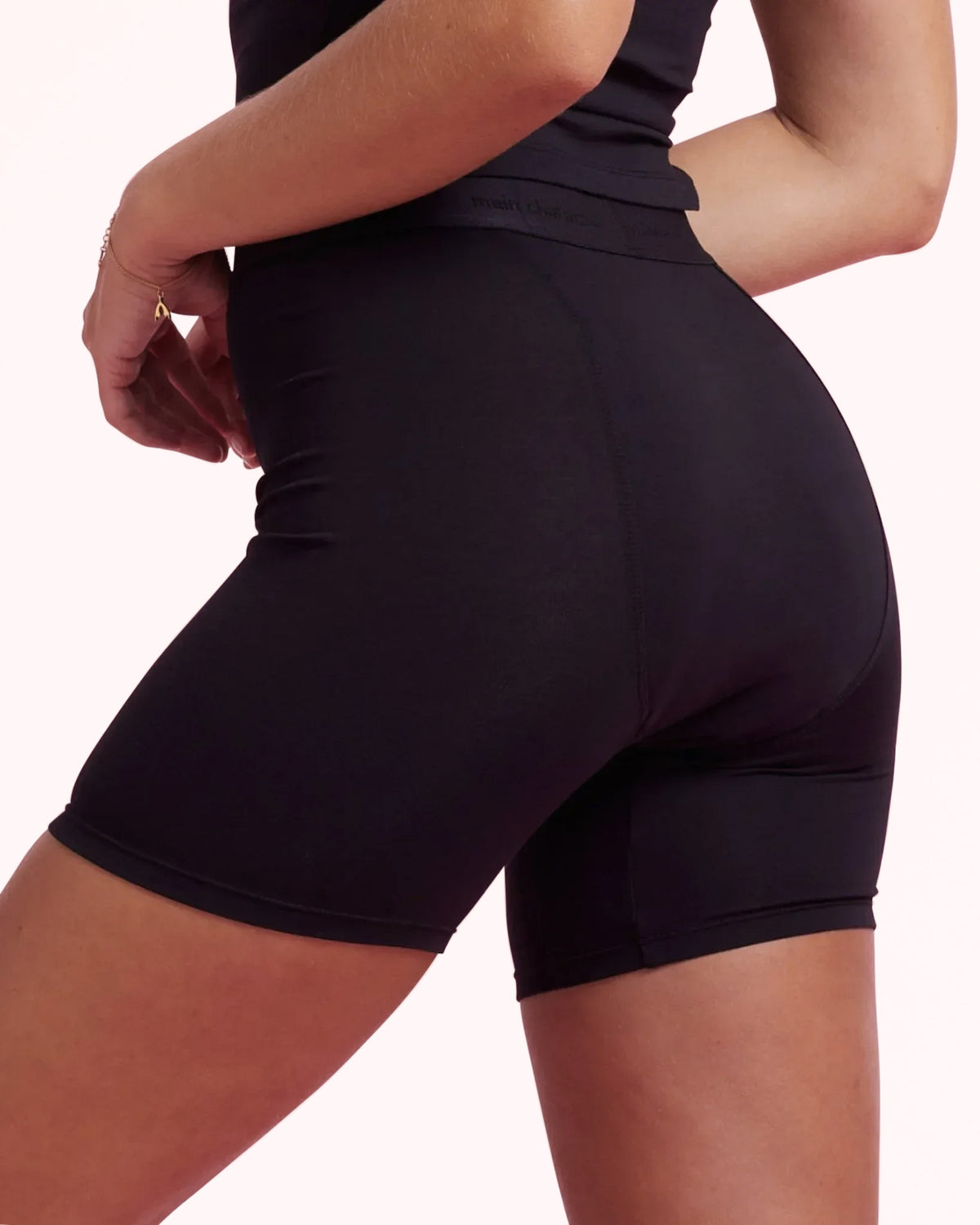 Extra Strong – Long-Shorts – Sleep