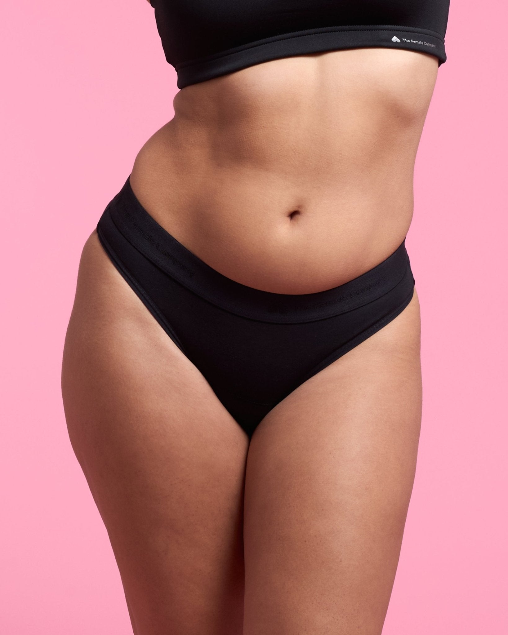 $model_name:Moema$model_height:178cm$model_size:40