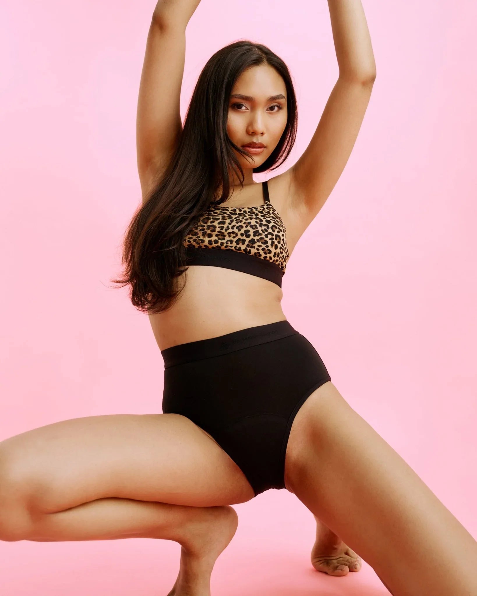 $model_name:Chayada$model_height:178cm$model_size:36