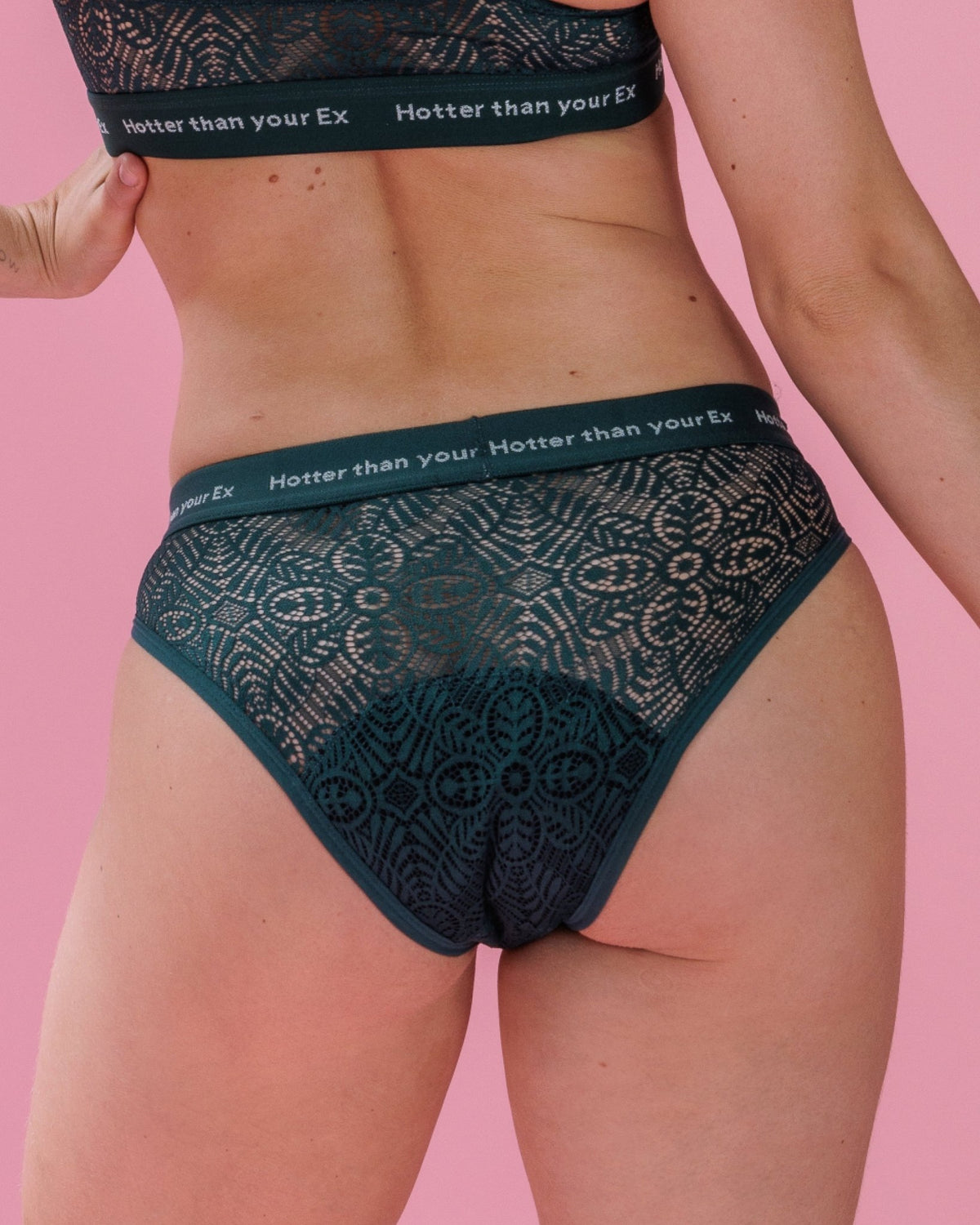 Extra Strong – Slip – Lace
