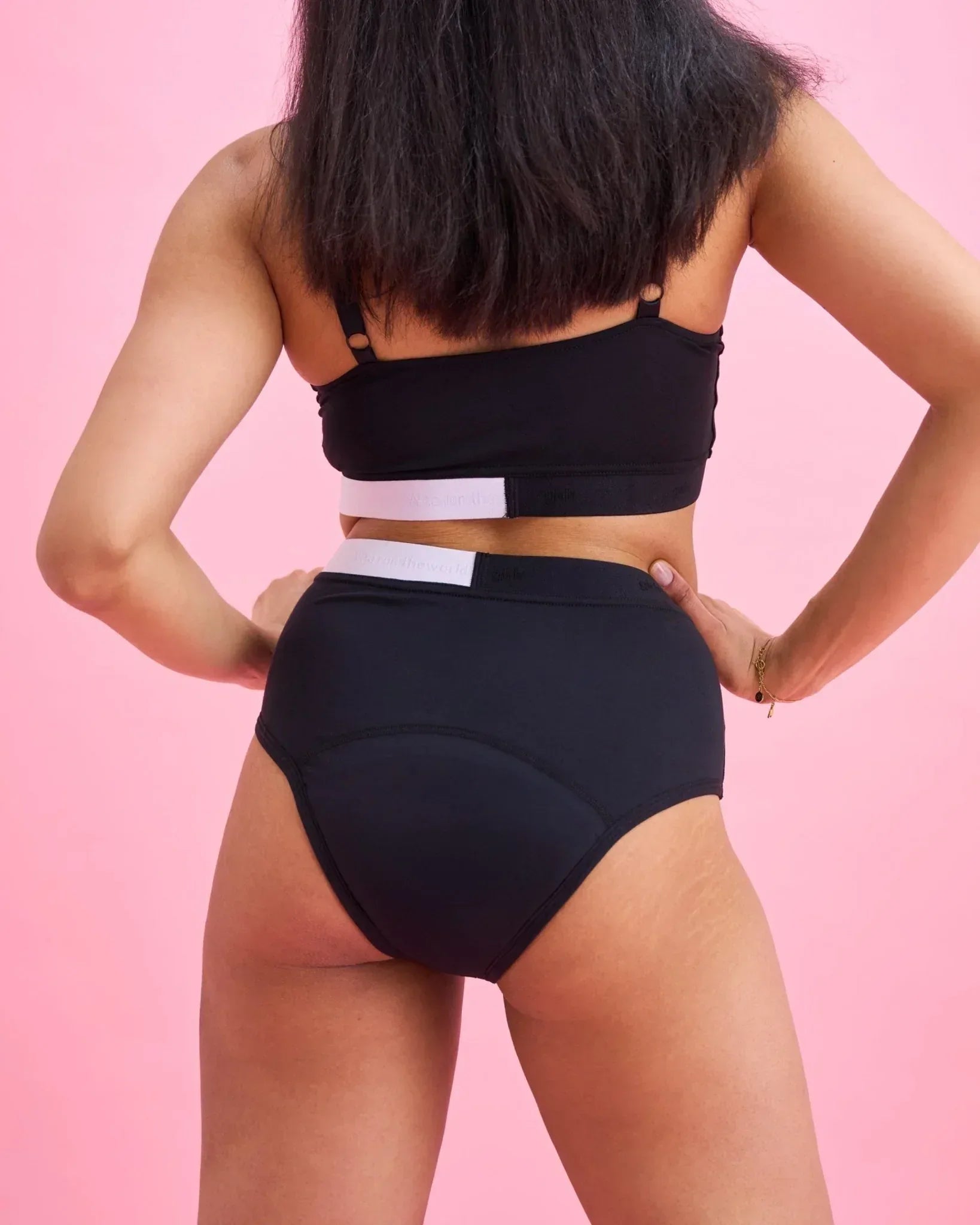 $model_name:Jasmin$model_height:174cm$model_size:36