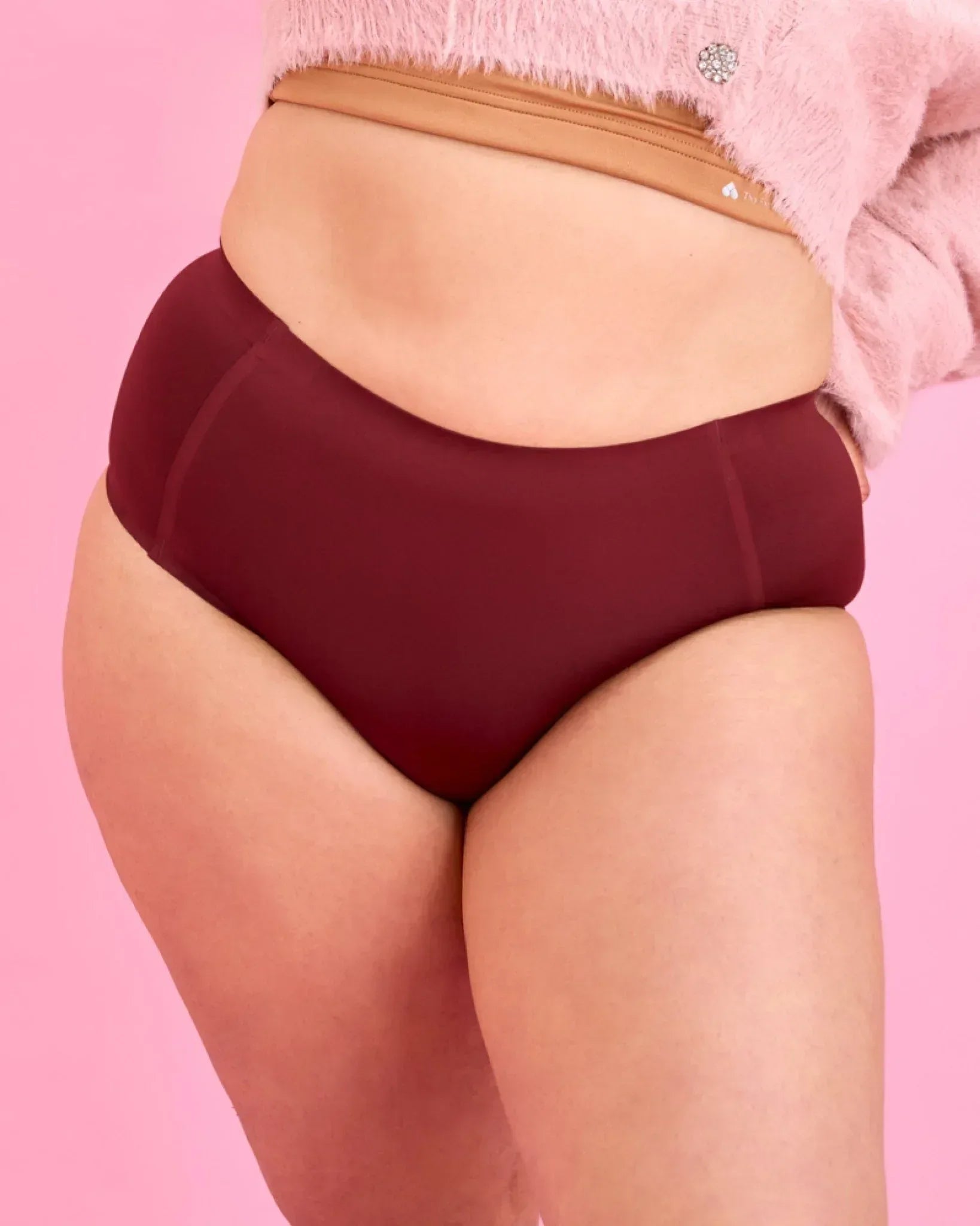 $model_name:Barbie$model_height:170cm$model_size:42