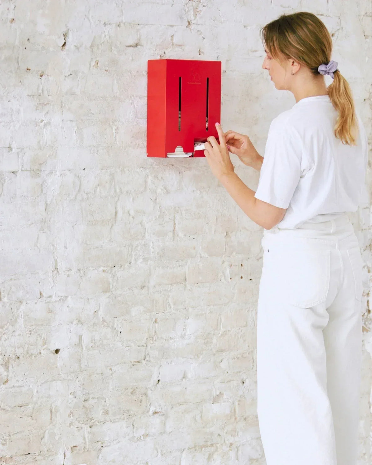 Tampon & Pad Dispenser
