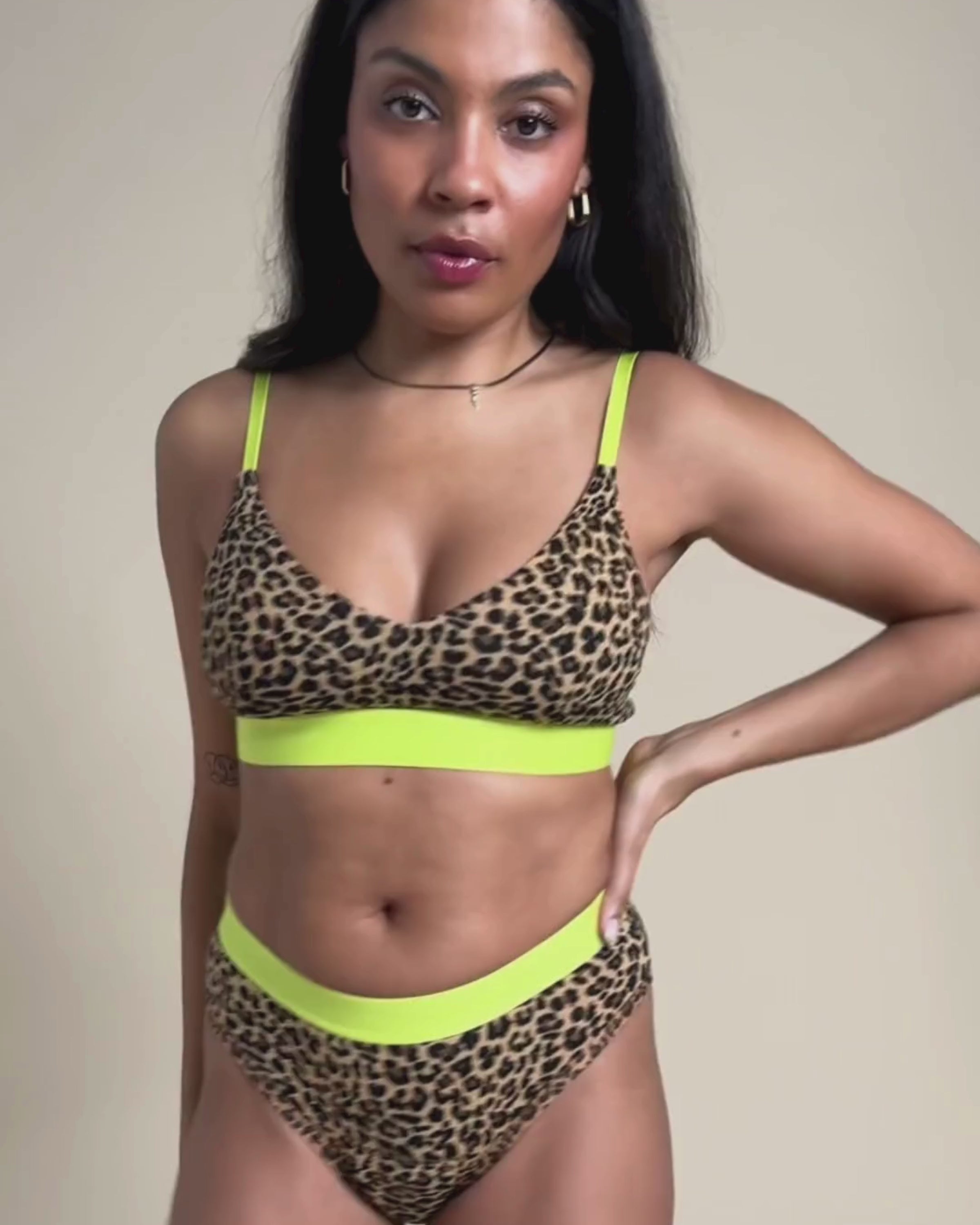 Set: LEO Bralette & Slip - Extra Strong